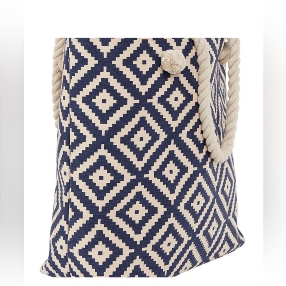 Blue and white nautical tote. Knotted straps. New never used. Summer & Rose.NWOT